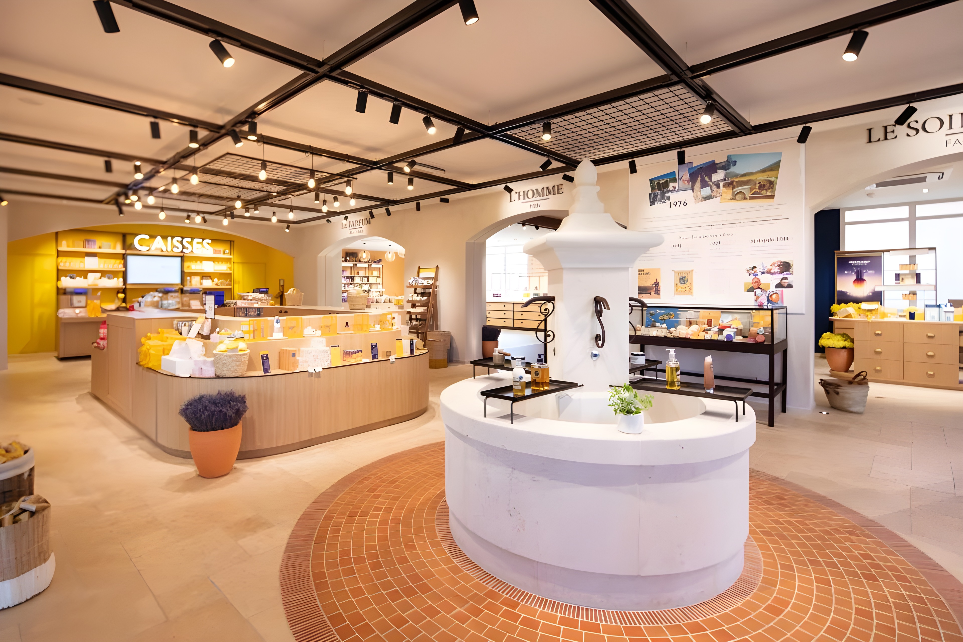 Vue du magasin L'Occitane avec une ambiance chaleureuse et authentique